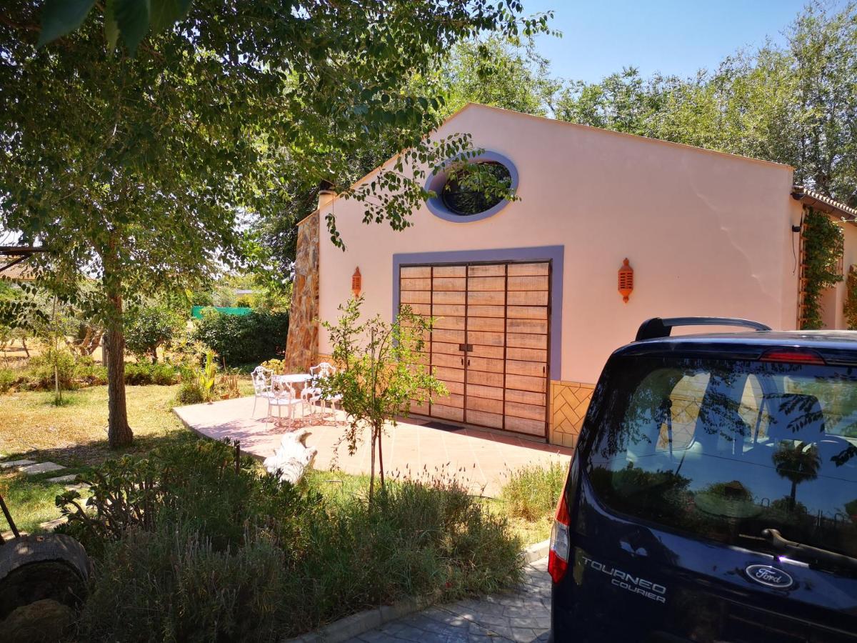 Casa Los Jinetes Καρμόνα Εξωτερικό φωτογραφία